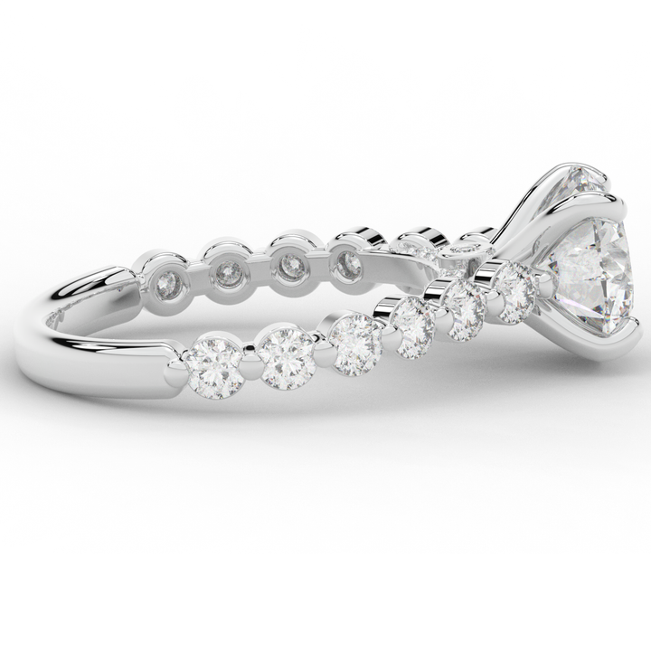 3.90CT.TW ROUND LAB DIAMOND ENGAGEMENT RING - Nazarelle