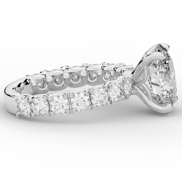 4.35CT.TW OVAL LAB DIAMOND ENGAGEMENT RING - Nazarelle