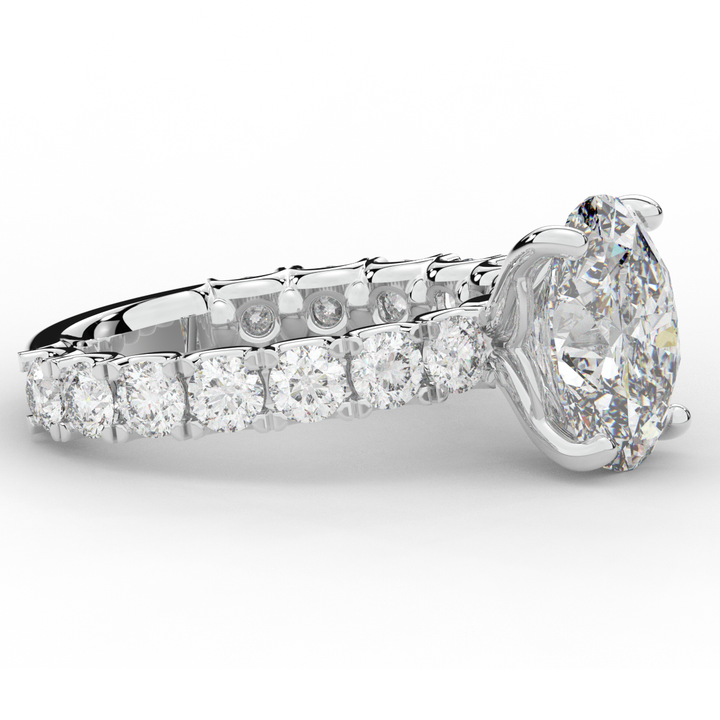 4.35CT.TW OVAL LAB DIAMOND ENGAGEMENT RING - Nazarelle