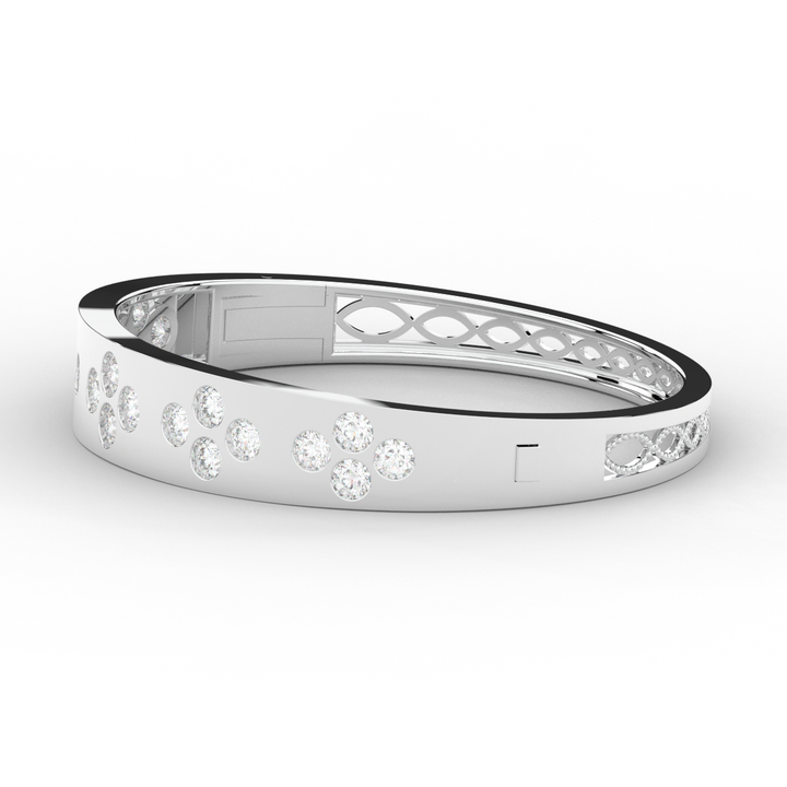 4.10CT.TW ROUND LAB DIAMOND BEZEL SET BANGLE - Nazarelle