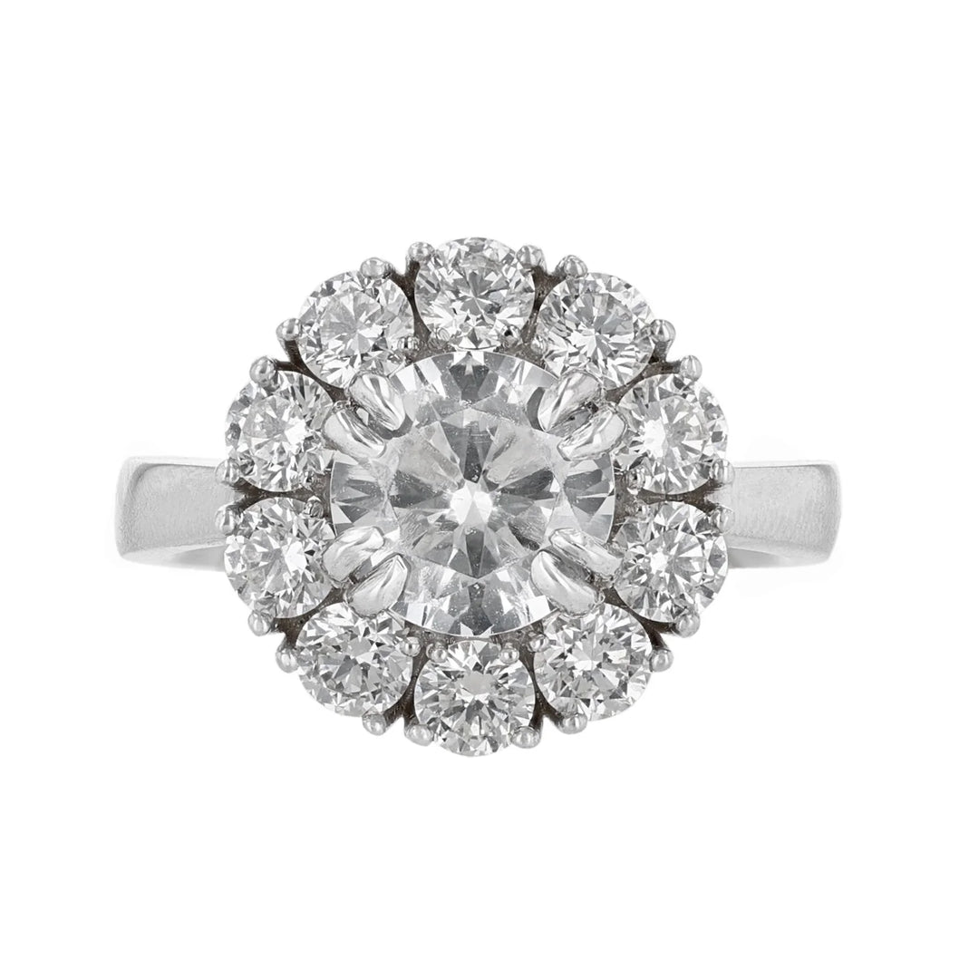 Lab Grown Round Diamond Engagement Ring
