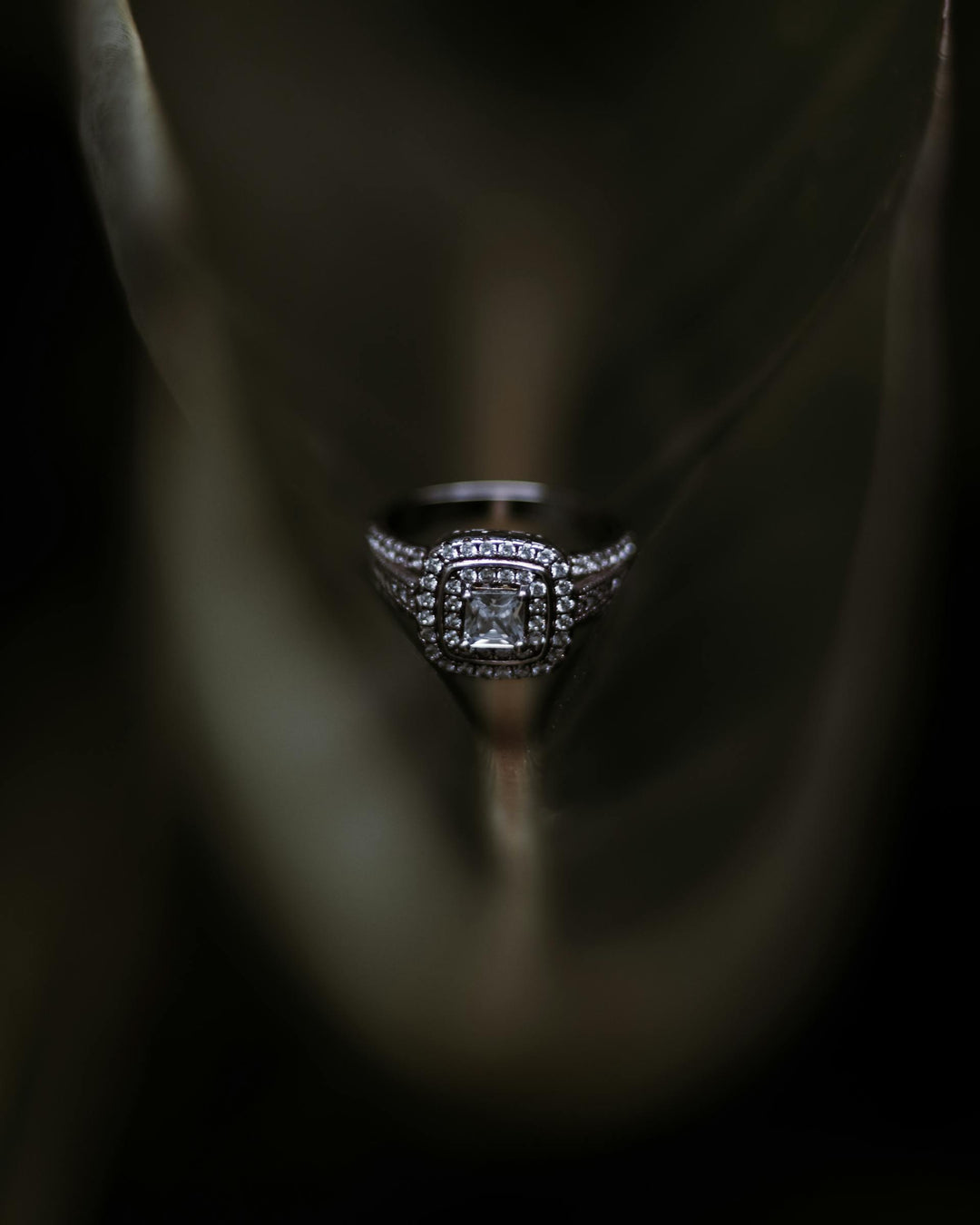 1 Carat Lab Grown Princess Cut Diamond Engagement Ring